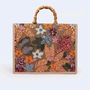 Womens Boho Medium Straw Bag Sequin Decor Random Floral Pattern